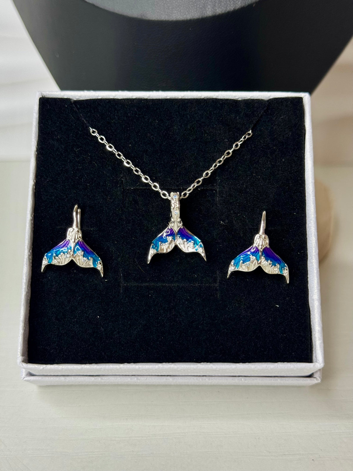 Set “Anima dell’Oceano” – Collana e Orecchini in Argento 🐋🌊