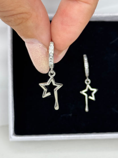 Orecchini pendenti “Cosmic Melt” – Argento 925 e Zirconi