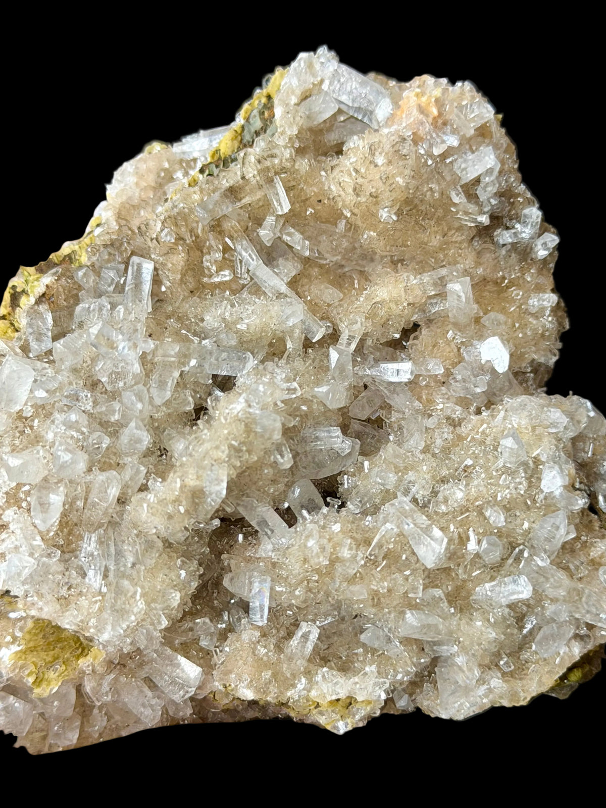Apofillite trasparente su Stilbite