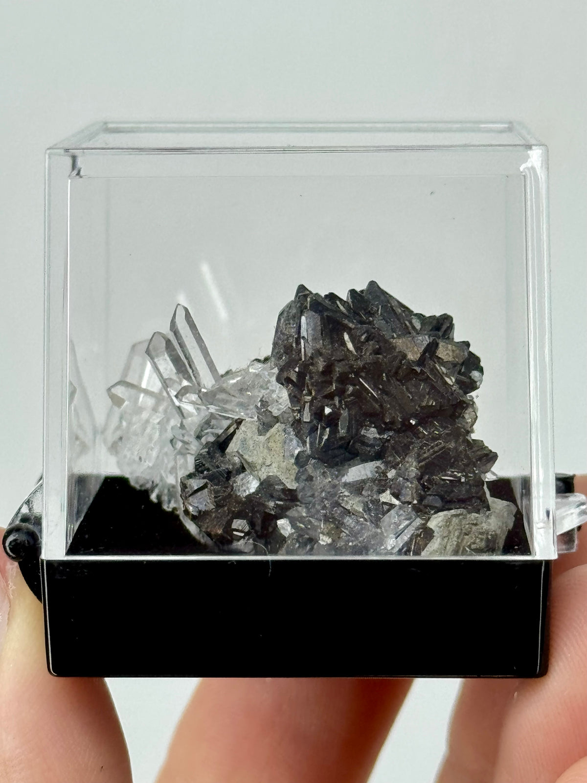 Cluster di Quarzo, Galena e Sfalerite Nera