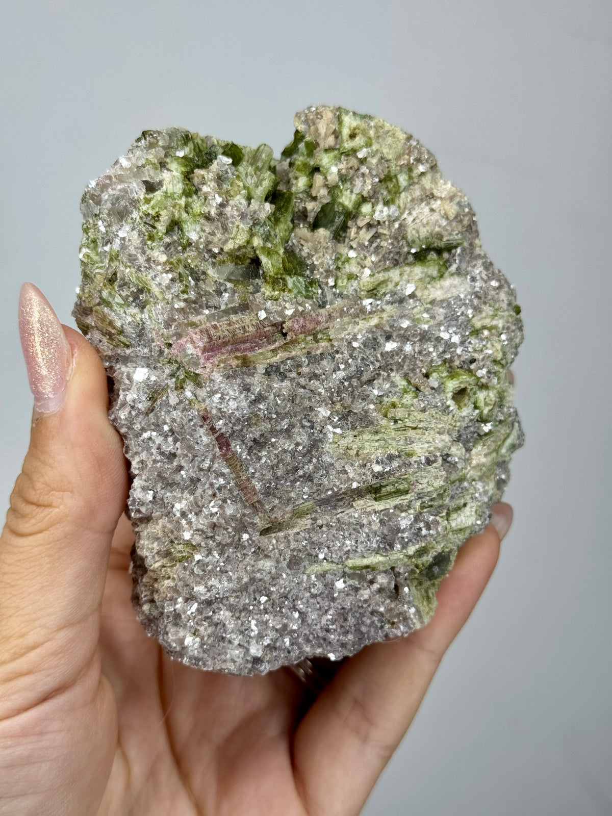Lepidolite con mica viola, tormalina rosa e tormalina verde -  Brasile
