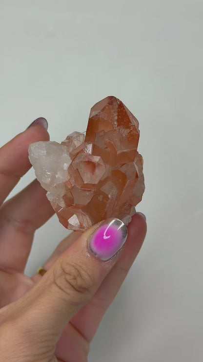 ✧ Quarzo ematoide rosa  – Energia Gentile ✧